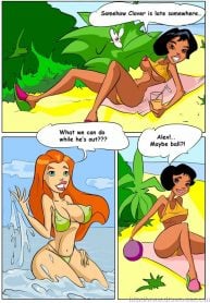 Totally Spies Alex and Sam at the Beach